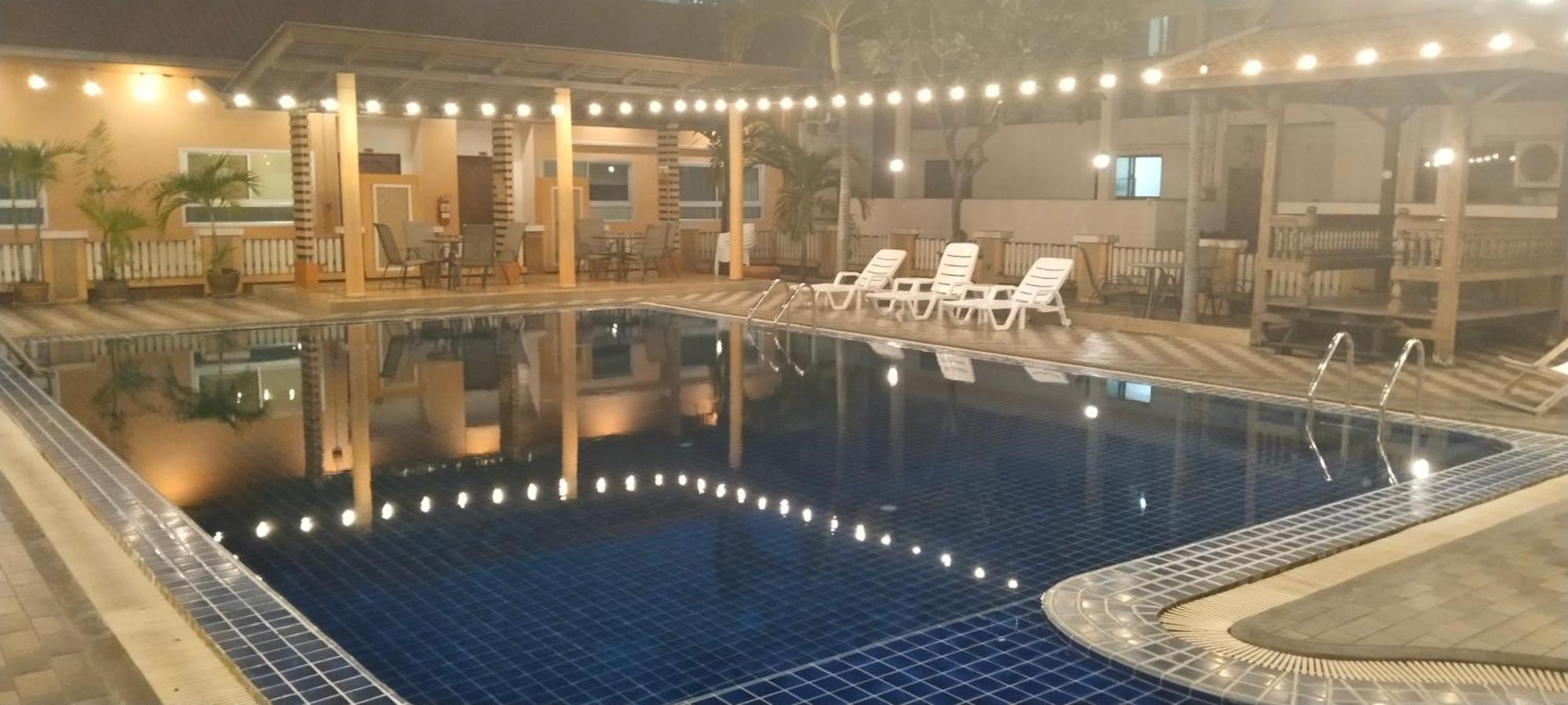 Teja Hotel Bangkok Exterior photo
