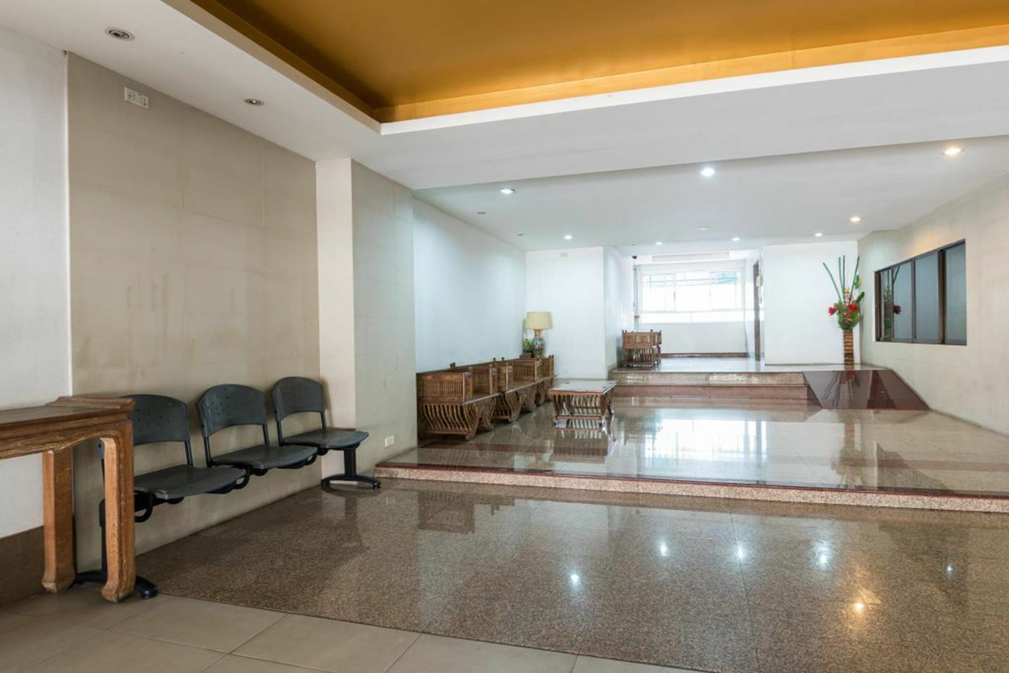 Teja Hotel Bangkok Exterior photo